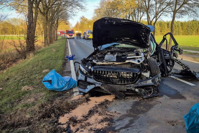 Ölspur nach Verkehrsunfall