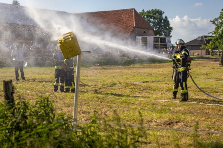 Gemeinde- & Kreisfeuerwehrtag in Thomasburg am 29. August